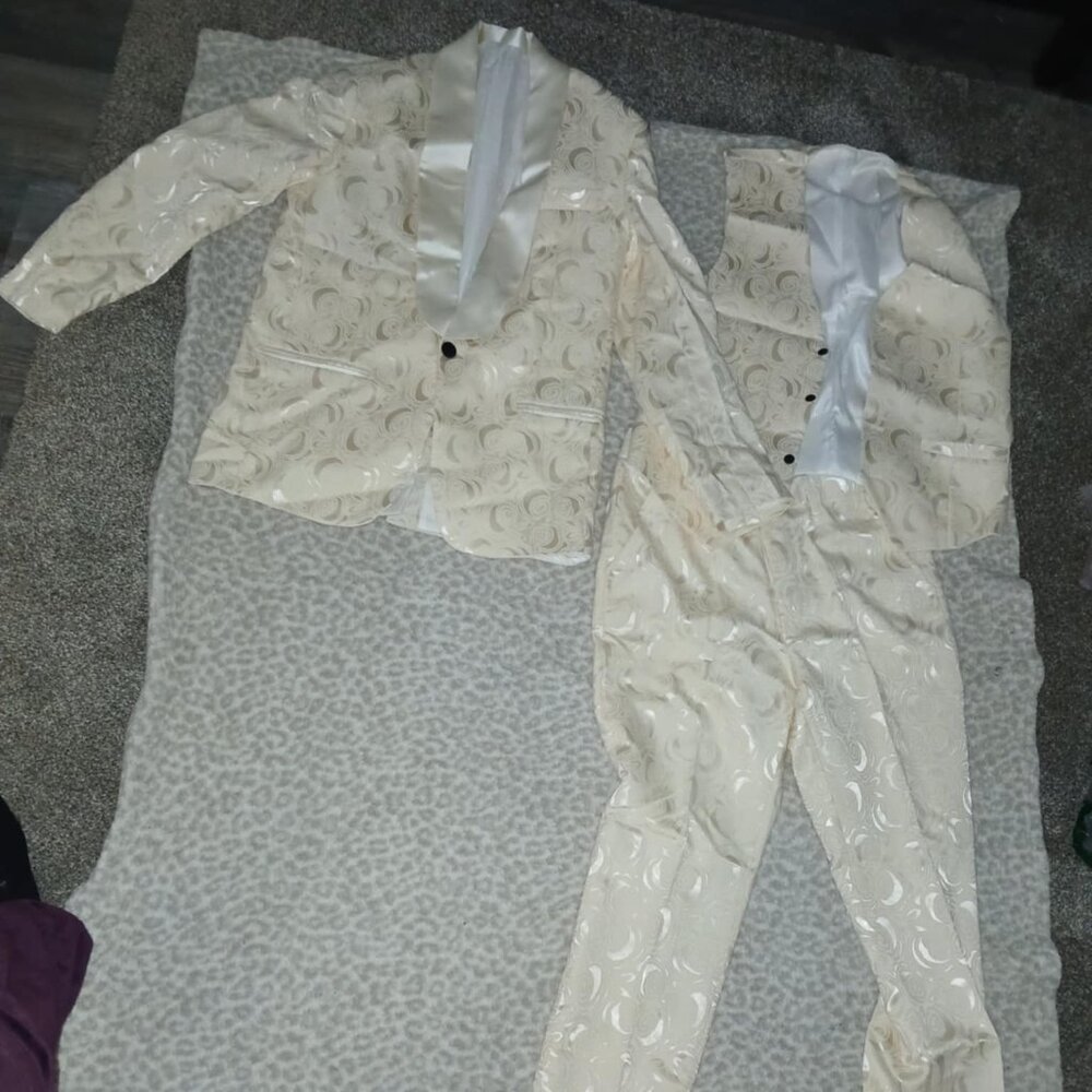 MEN TUX